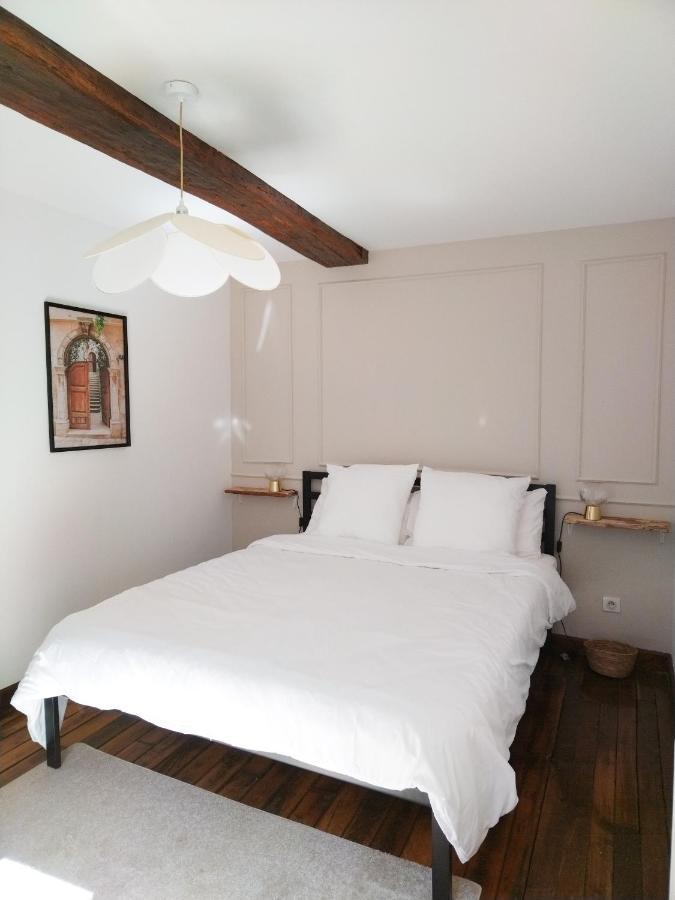 Appartement Vue Sur Chateau-Fort 3 Etoiles Sedan Extérieur photo
